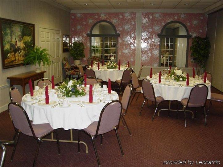 White Columns Inn Thomson Restaurant bilde