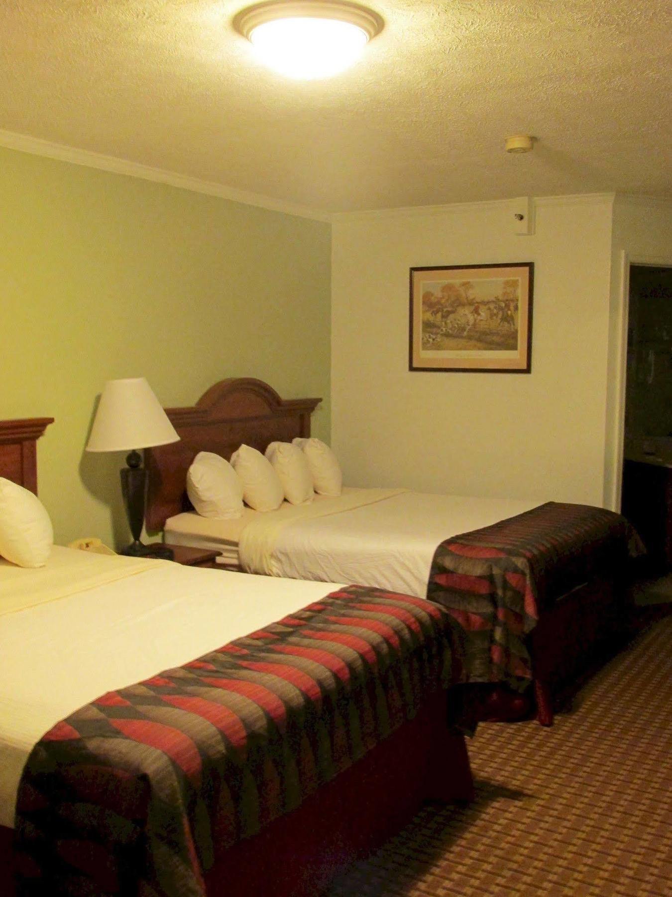 White Columns Inn Thomson Eksteriør bilde
